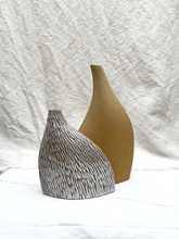 Charger l'image dans la galerie, Désir — grès roux